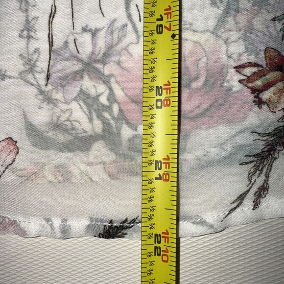 Forever21 Women's Floral Blouse Long Sleeve Semi Sheer - Small - Picture 8 of 8